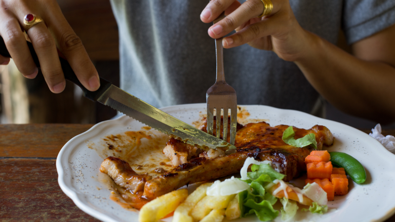 The Worst Eating Habits For Your Metabolism, Say Experts