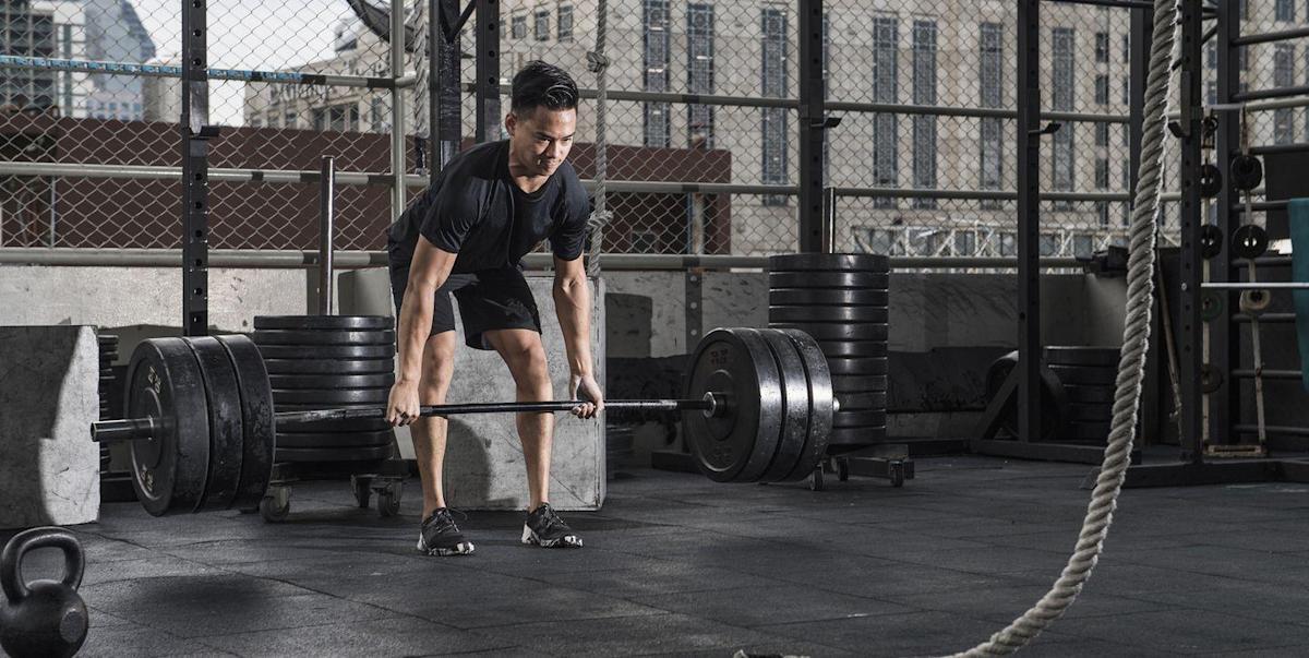  A Top Trainer Breaks Down Your Deadlift Problems